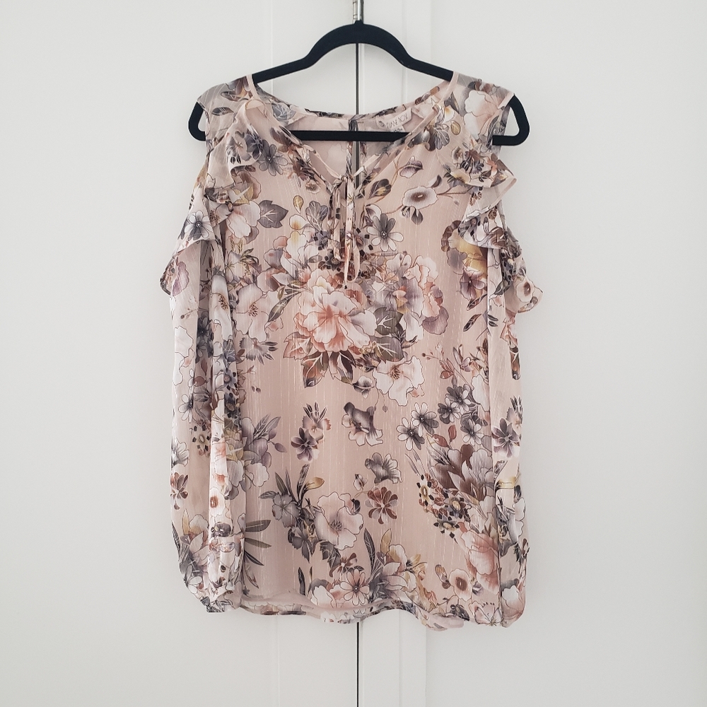 NEW Floral Top